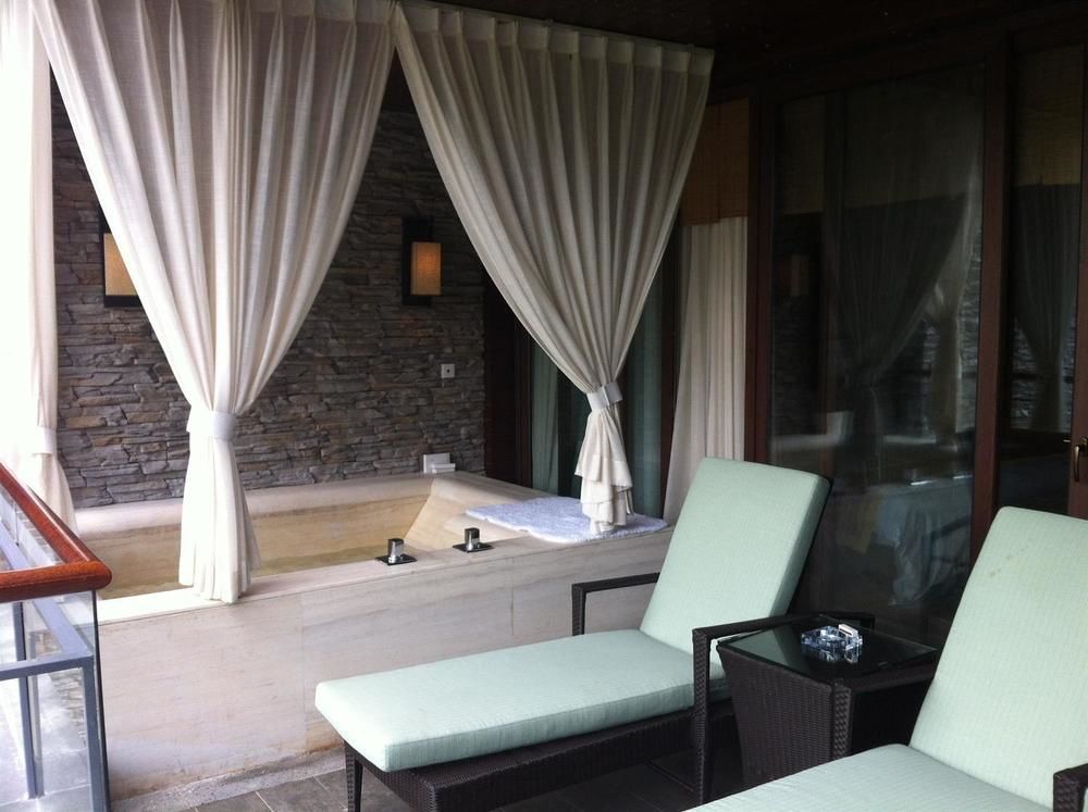 The Tang Hotel Hainan Mount Qixian Baoting Exterior photo